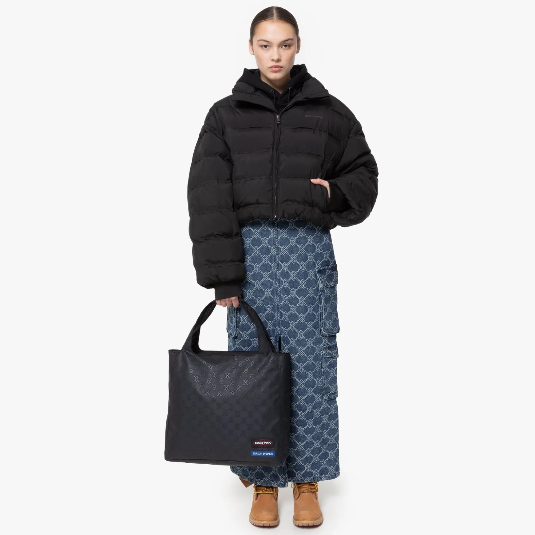 DAILY TOTE