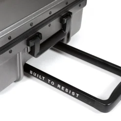 RESIST'R CASE L