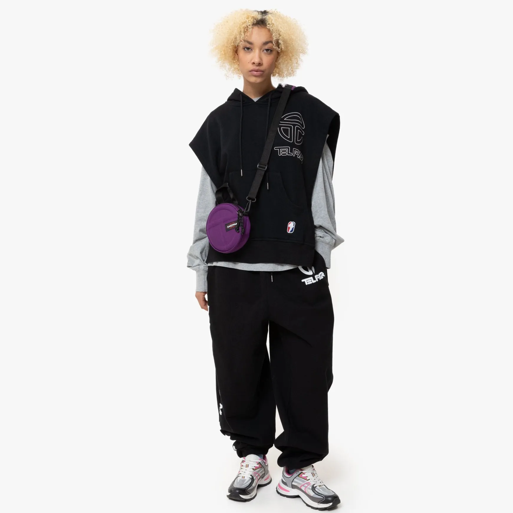 TELFAR CIRCLE BAG